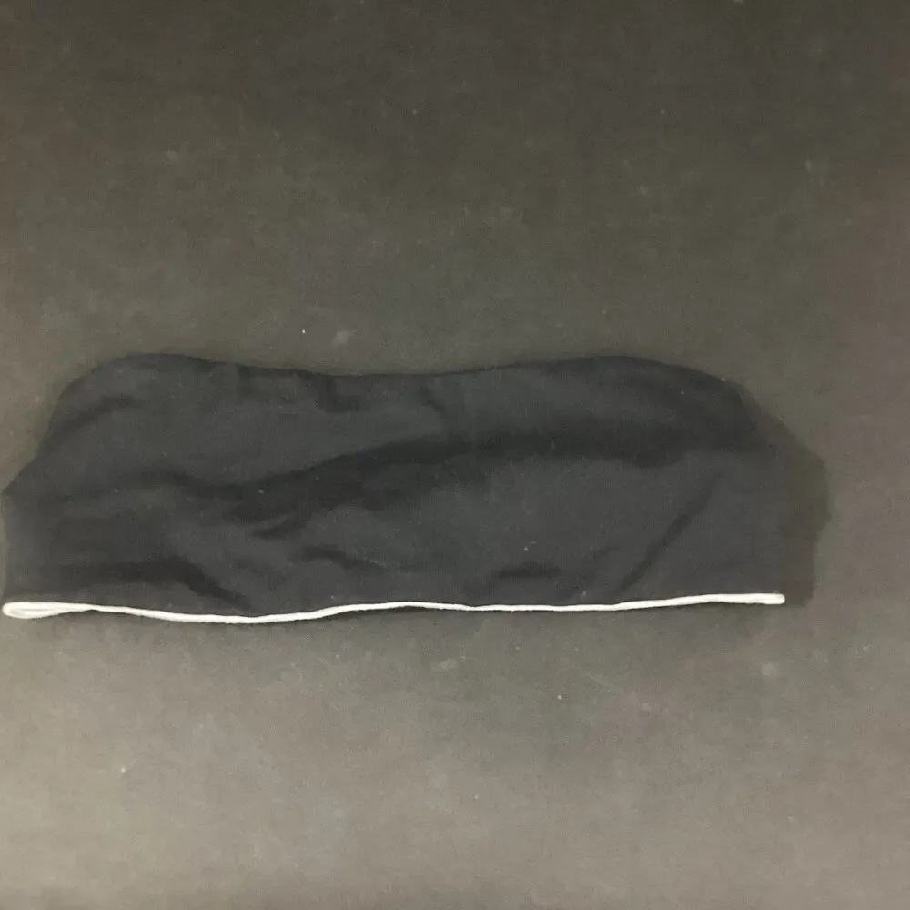 LuLuLemon Bang Buster Headband Reversible Wee Stripe White Heathered Grey/Black